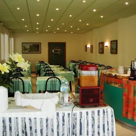 Dolomiti Hotel